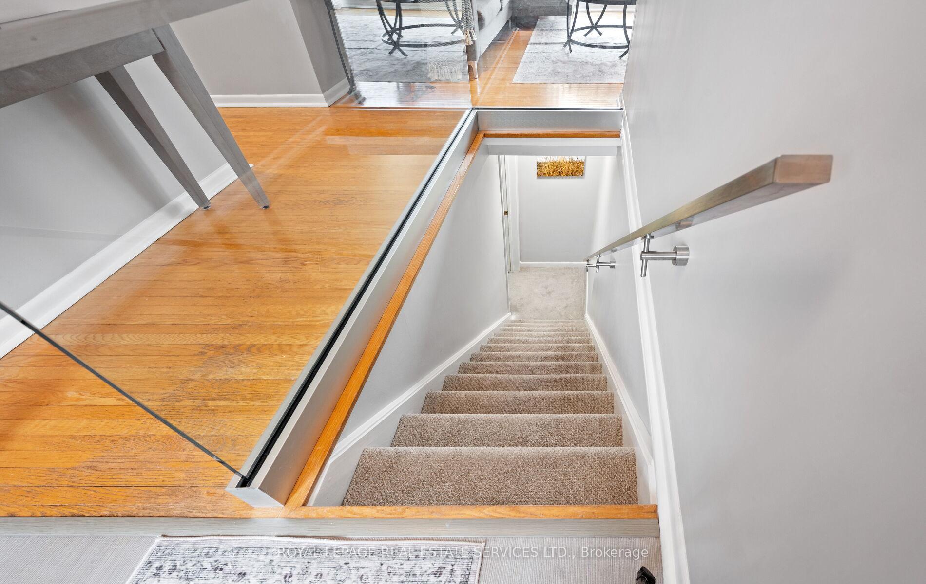 Photo 30 of 22 Arbroath Crescent, Etobicoke, Markland Wood — HOMEH