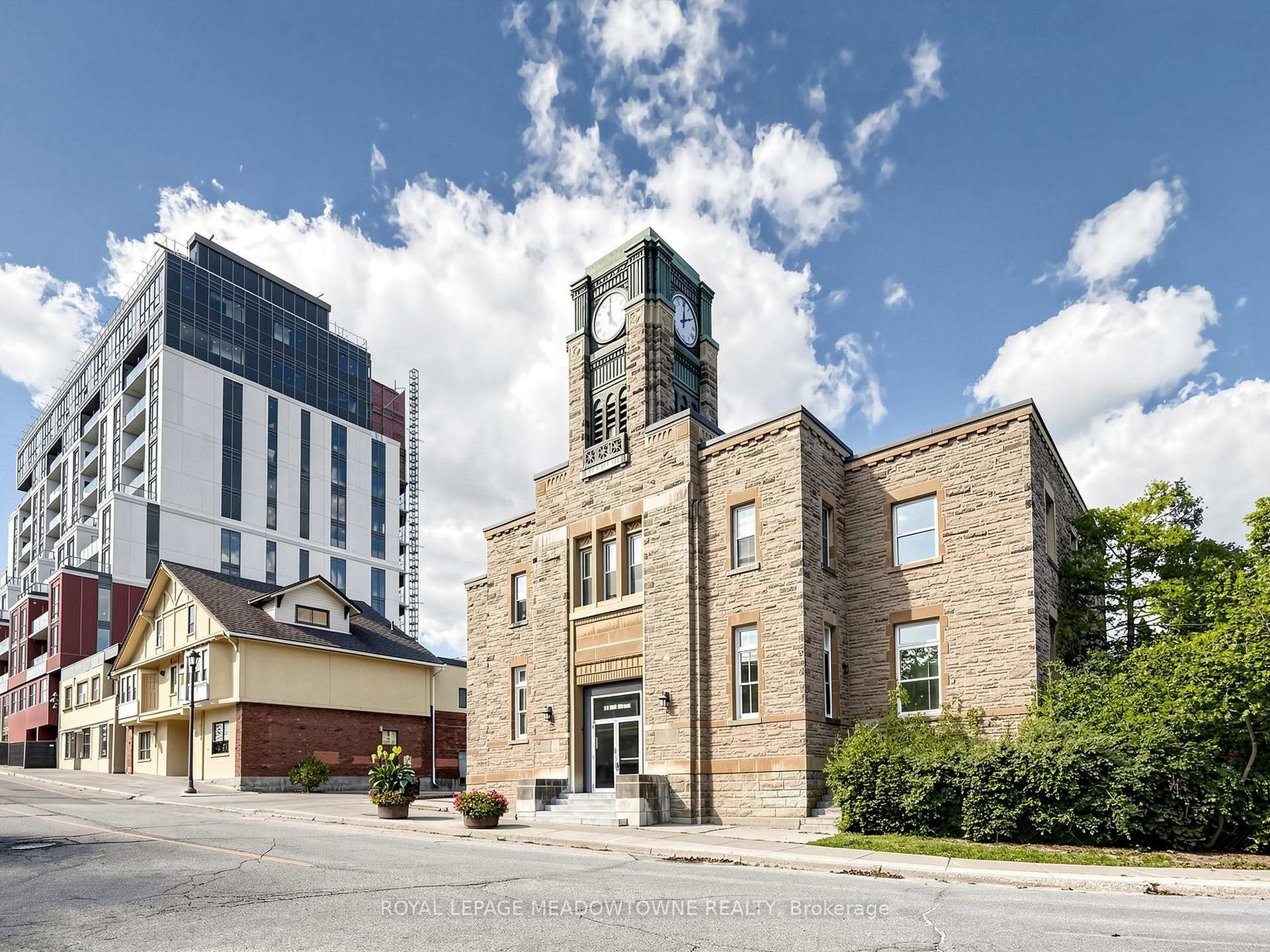 Photo 4 of Unit 2, 70 Mill Street, Halton Hills, Georgetown — HOMEH