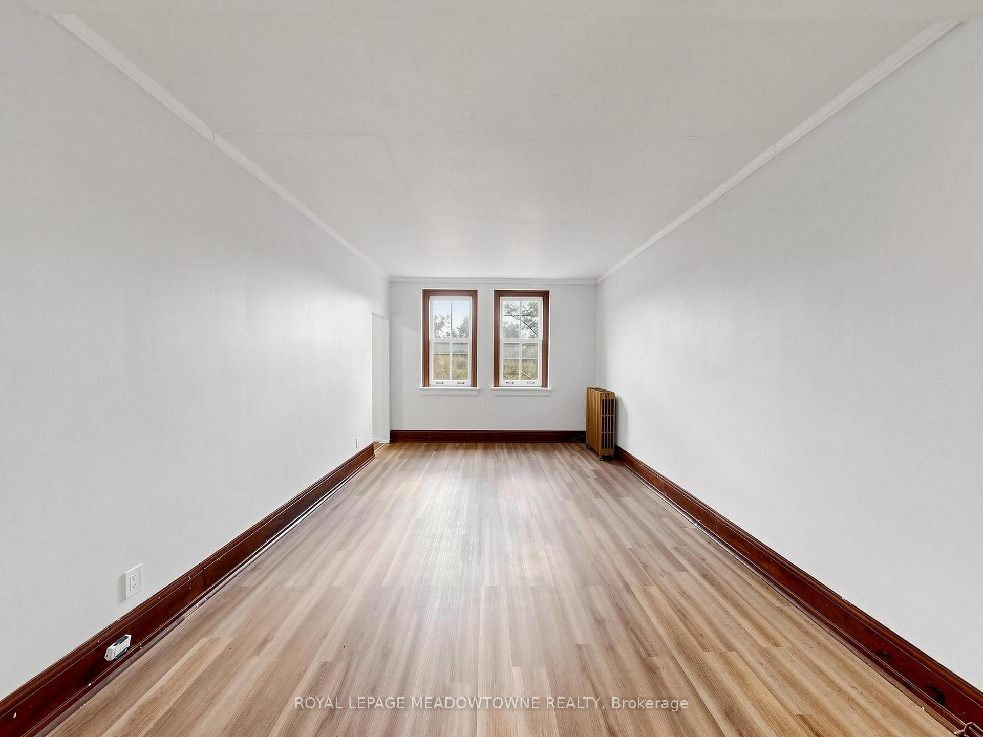 Photo 13 of Unit 2, 70 Mill Street, Halton Hills, Georgetown — HOMEH