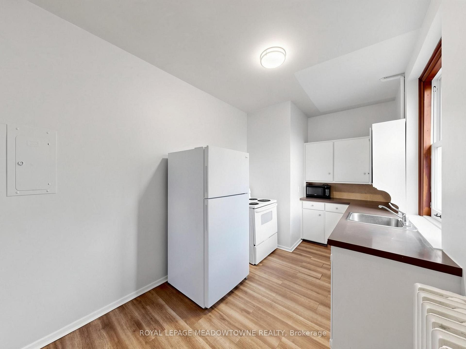 Photo 21 of Unit 2, 70 Mill Street, Halton Hills, Georgetown — HOMEH