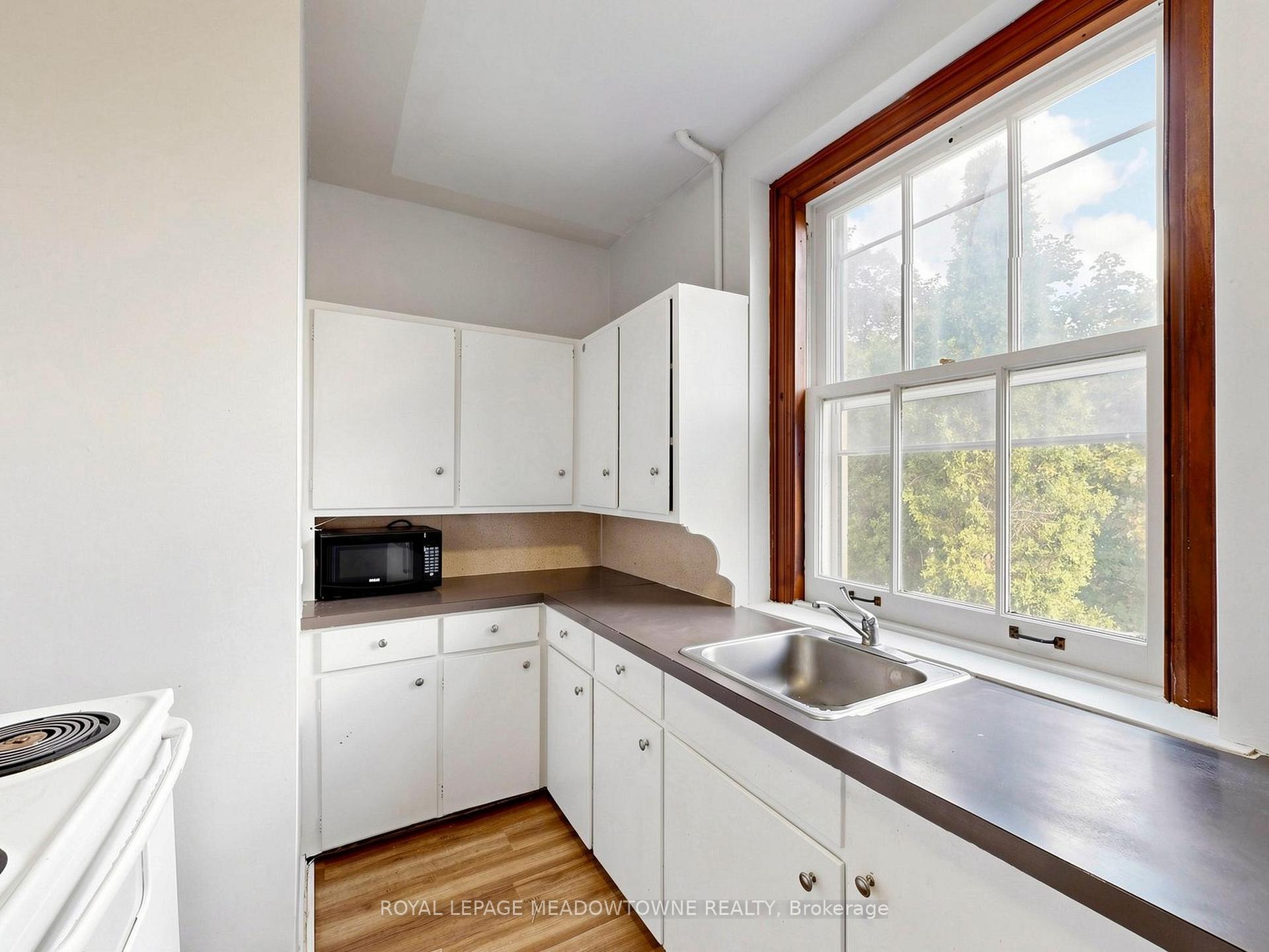 Photo 23 of Unit 2, 70 Mill Street, Halton Hills, Georgetown — HOMEH