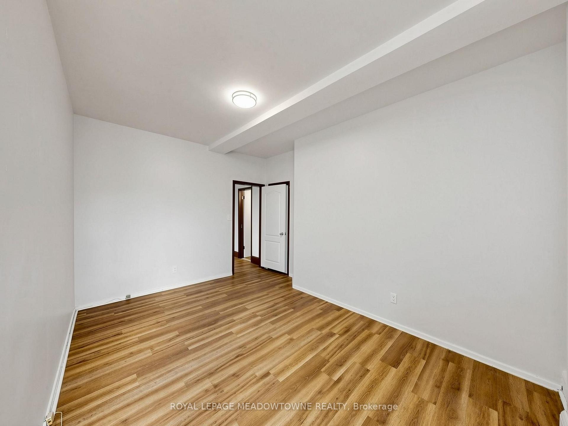 Photo 37 of Unit 2, 70 Mill Street, Halton Hills, Georgetown — HOMEH