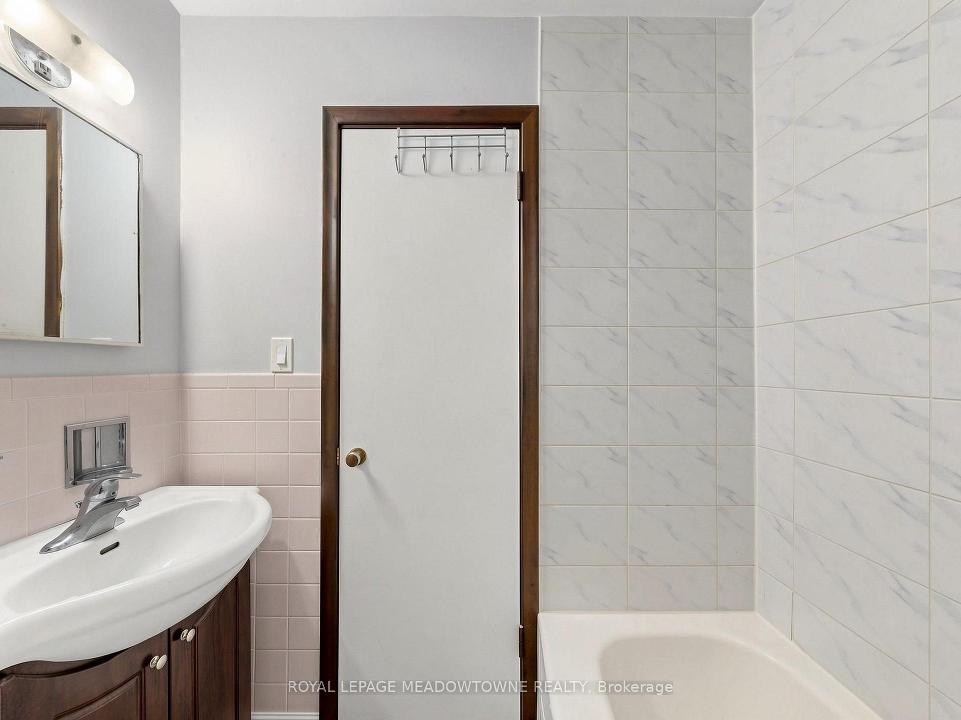 Photo 41 of Unit 2, 70 Mill Street, Halton Hills, Georgetown — HOMEH