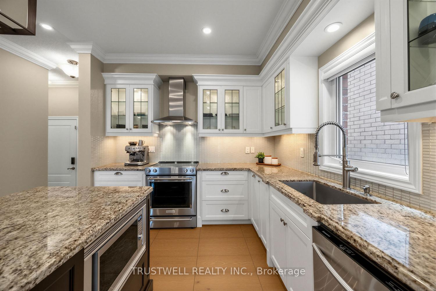 Photo 9 of 1295 Sim Place, Milton, Beaty — HOMEH