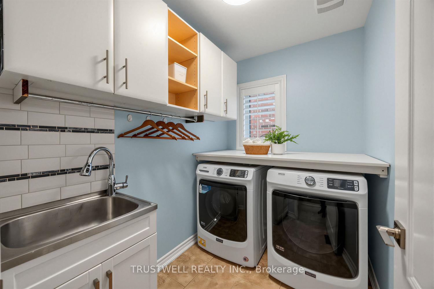 Photo 15 of 1295 Sim Place, Milton, Beaty — HOMEH