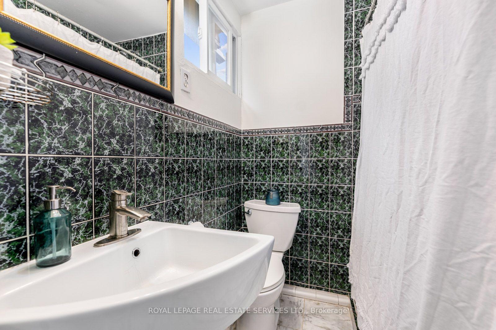 Photo 44 of 58 Pauline Avenue, Toronto, Dovercourt-Wallace Emerson-Junction — HOMEH