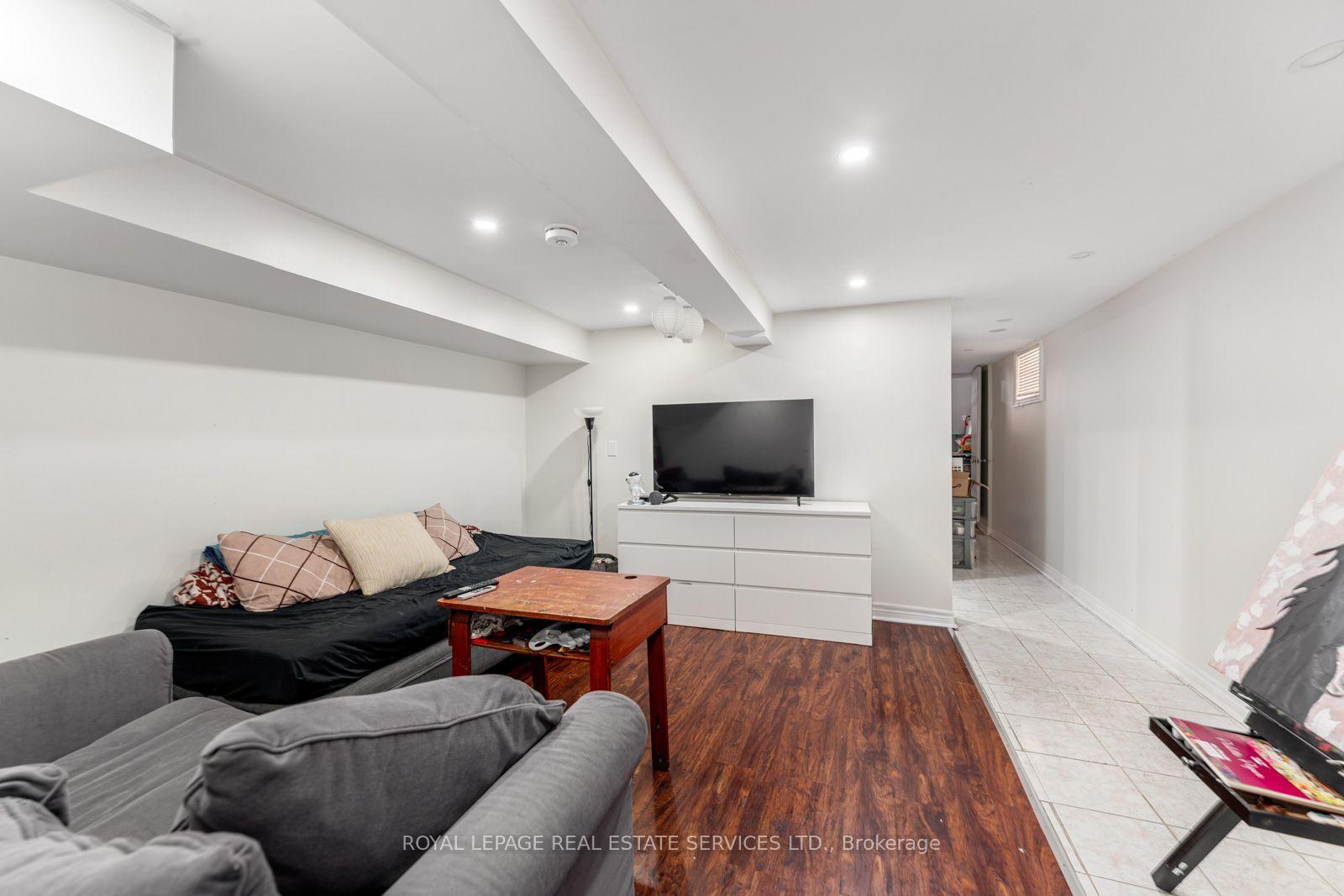 Photo 46 of 58 Pauline Avenue, Toronto, Dovercourt-Wallace Emerson-Junction — HOMEH