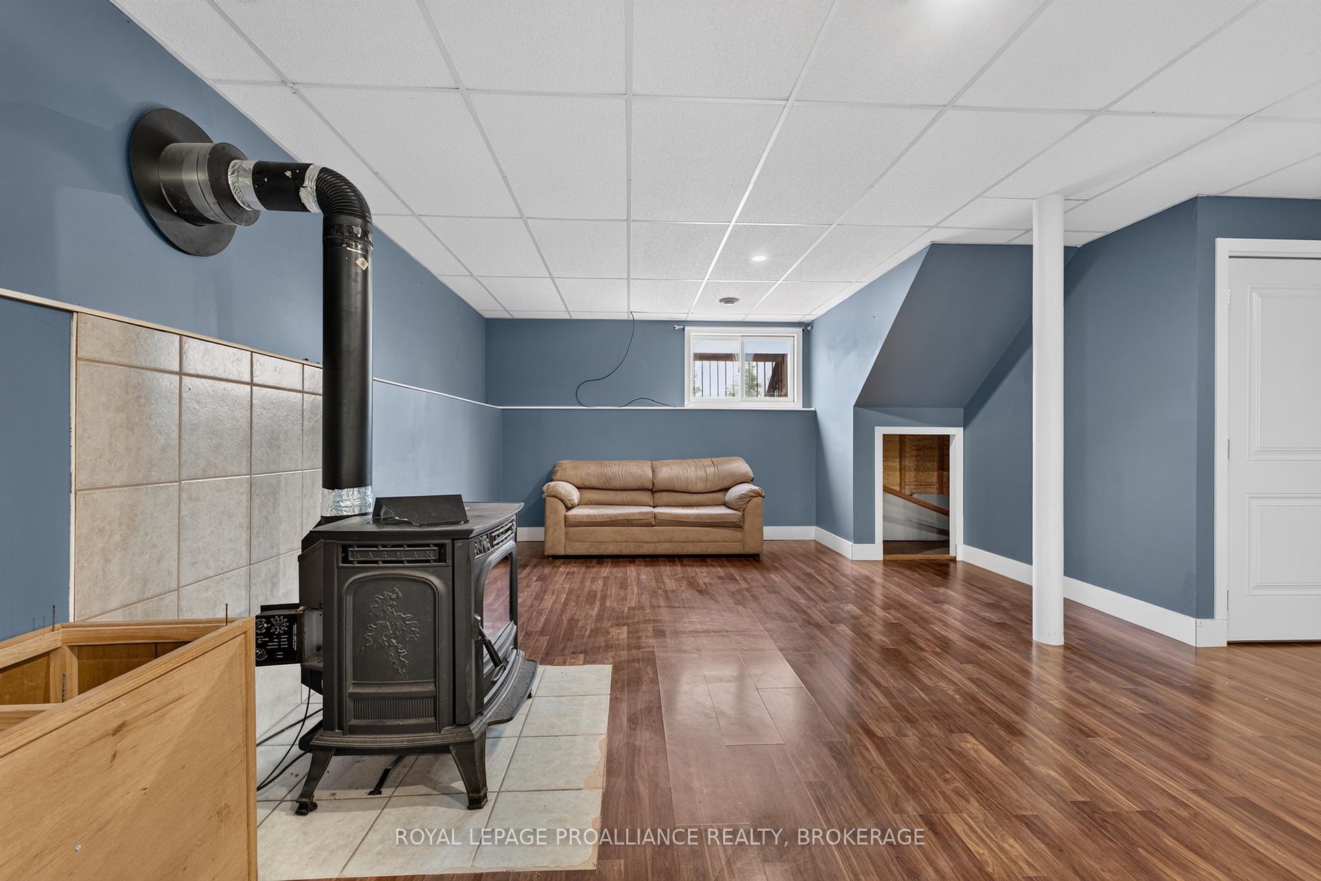 Photo 23 of 1023 Brown's Road, Frontenac, Frontenac Centre — HOMEH