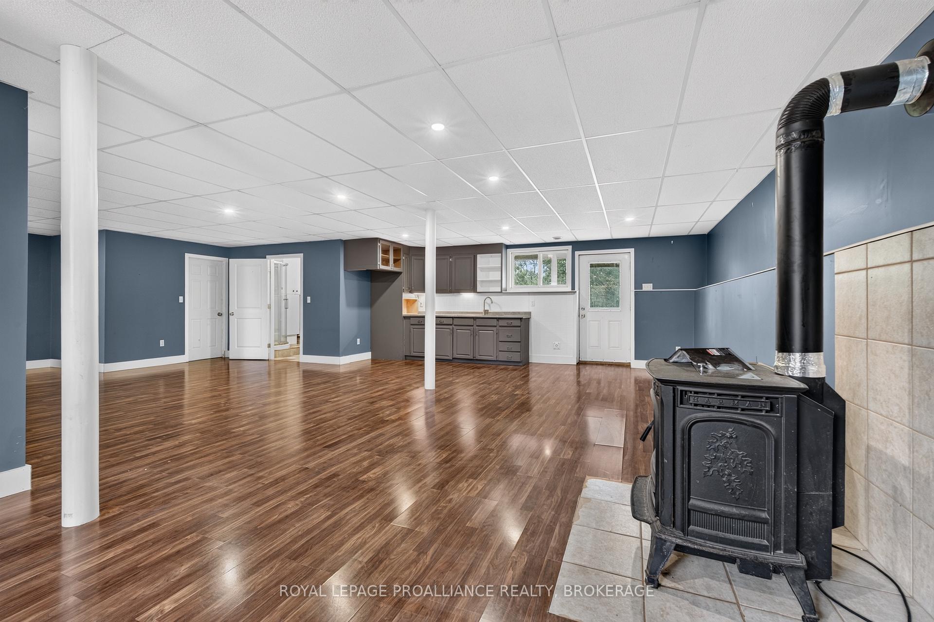Photo 24 of 1023 Brown's Road, Frontenac, Frontenac Centre — HOMEH