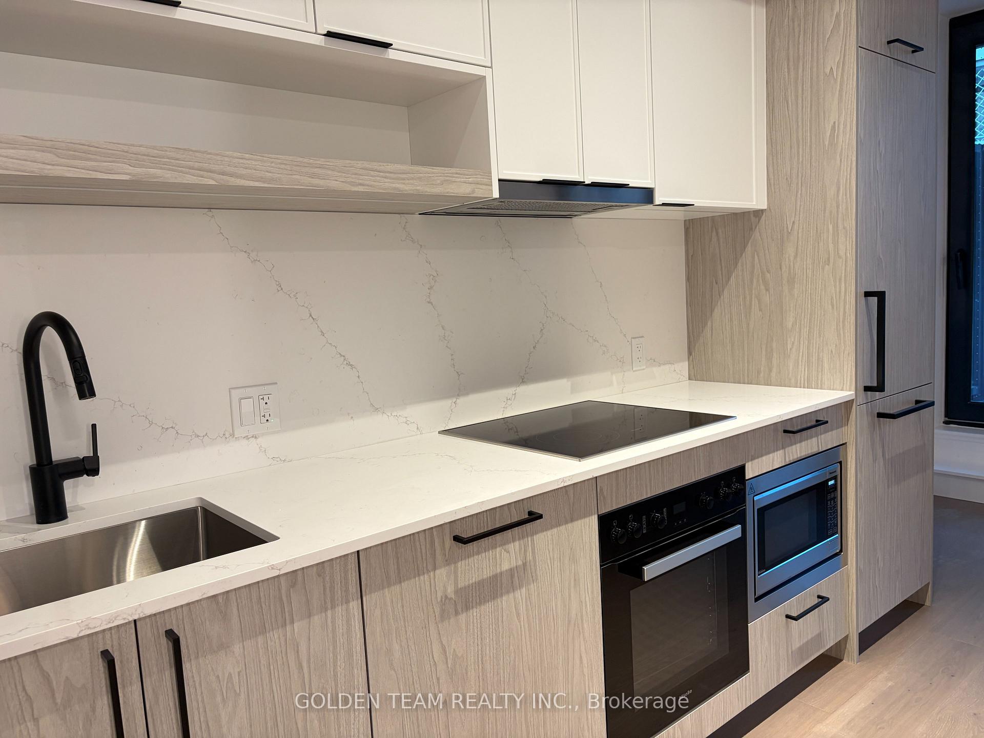 Photo 10 of 89 Montclair Avenue, Toronto, Forest Hill South — HOMEH
