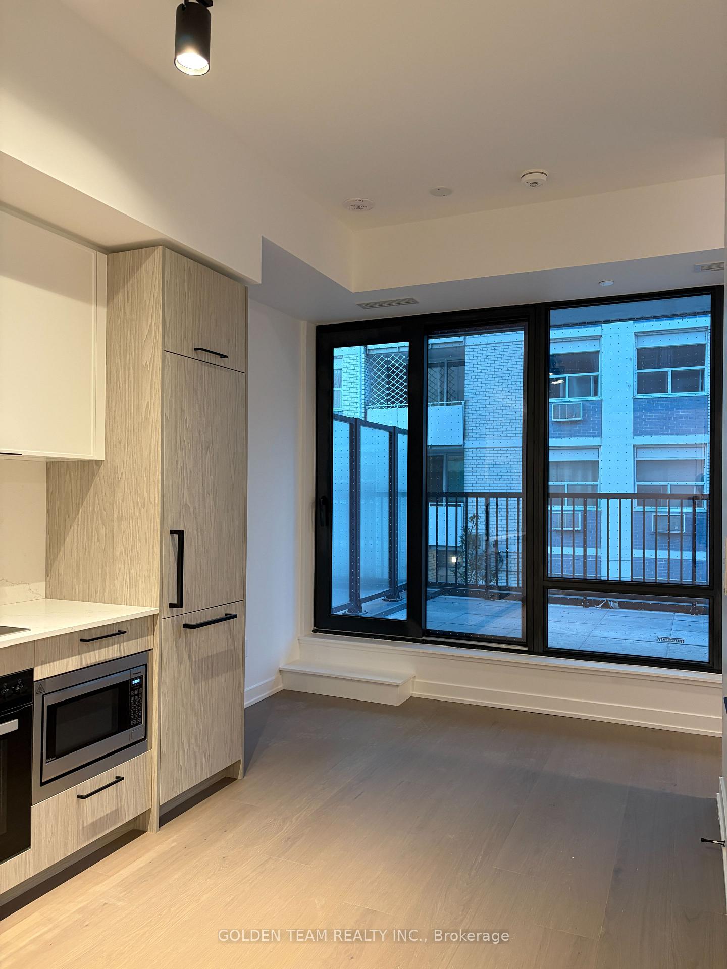Photo 14 of 89 Montclair Avenue, Toronto, Forest Hill South — HOMEH