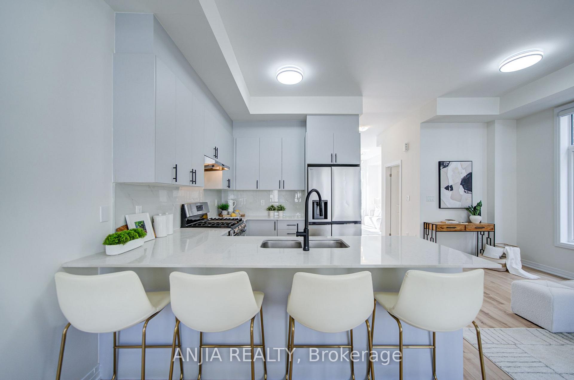 Photo 17 of 41 Kahshe Lane, Richmond Hill, Rural Richmond Hill — HOMEH