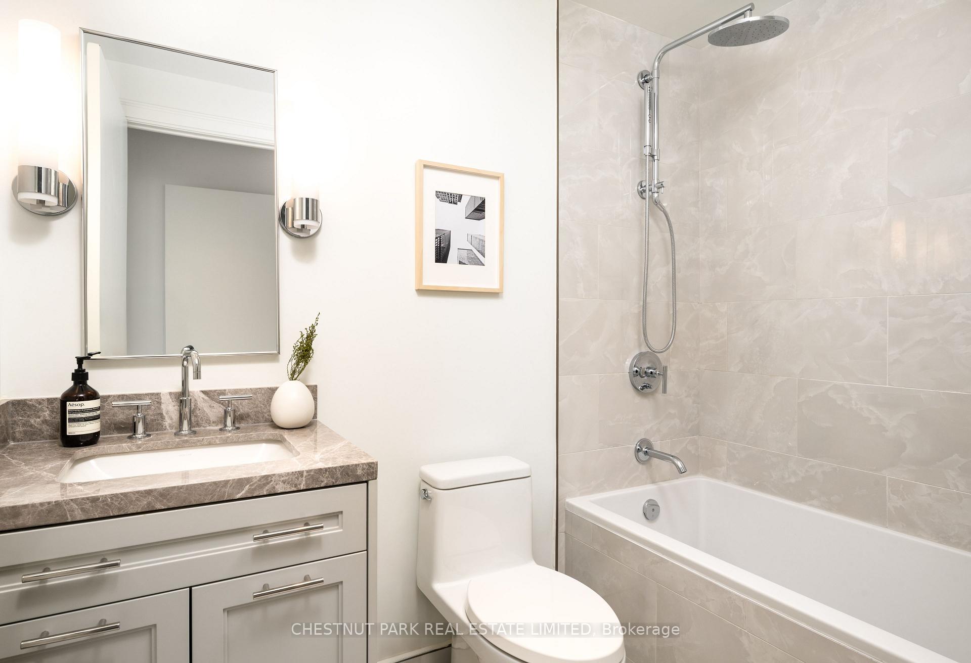 Photo 13 of Unit 408, 1 Strathgowan Avenue, Toronto, Lawrence Park South — HOMEH