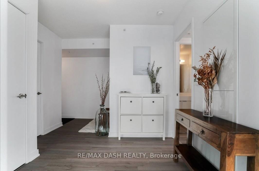 Photo 7 of Unit 2207, 20 Thomas Riley Road, Etobicoke, Islington-City Centre West — HOMEH