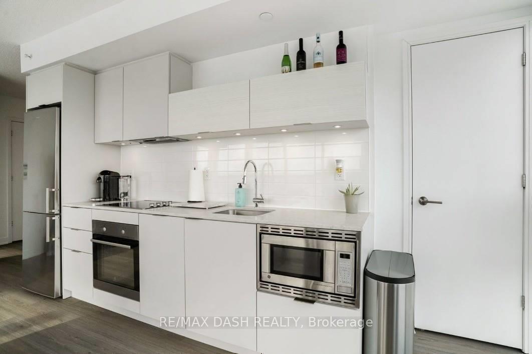 Photo 12 of Unit 2207, 20 Thomas Riley Road, Etobicoke, Islington-City Centre West — HOMEH