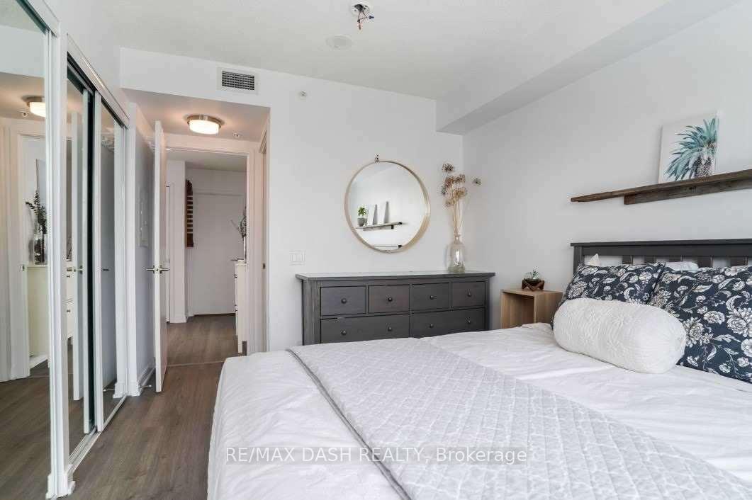Photo 14 of Unit 2207, 20 Thomas Riley Road, Etobicoke, Islington-City Centre West — HOMEH