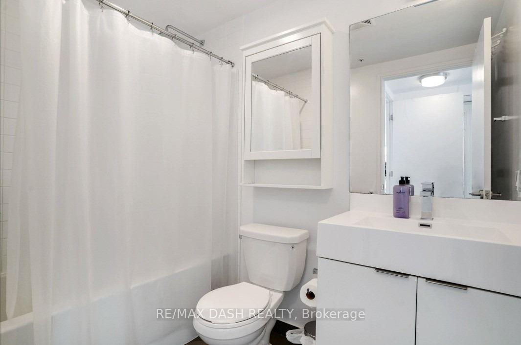 Photo 15 of Unit 2207, 20 Thomas Riley Road, Etobicoke, Islington-City Centre West — HOMEH