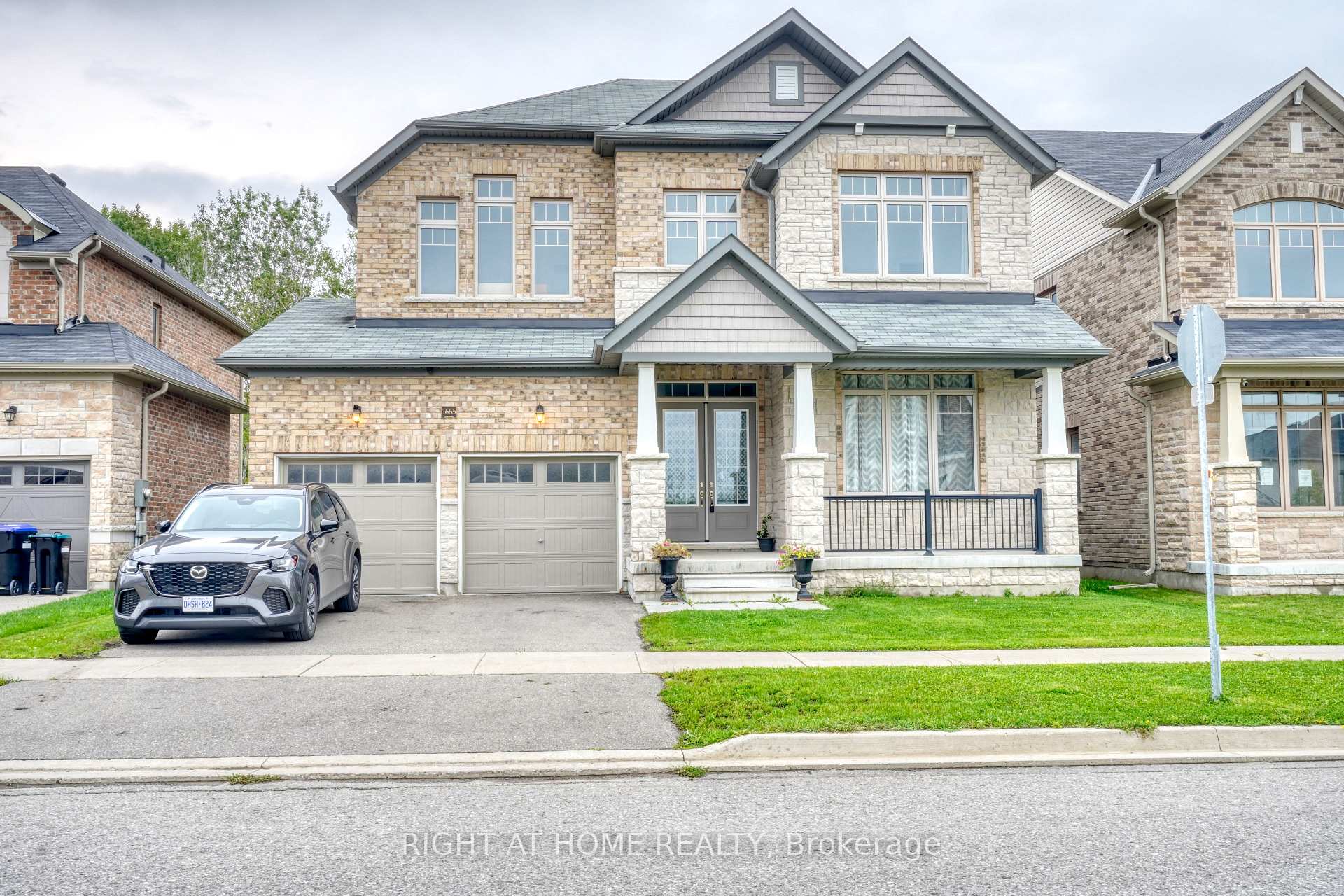Photo of 1665 Emberton Way