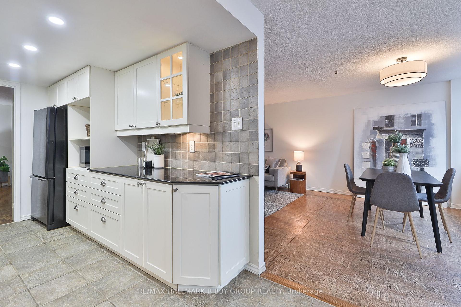 Photo 13 of Unit 1007, 360 Bloor Street E, Toronto, Rosedale-Moore Park — HOMEH