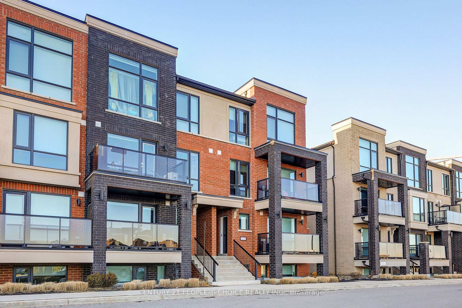 Photo 1 of Unit 38, 100 Dufay Road, Brampton, Northwest Brampton — HOMEH