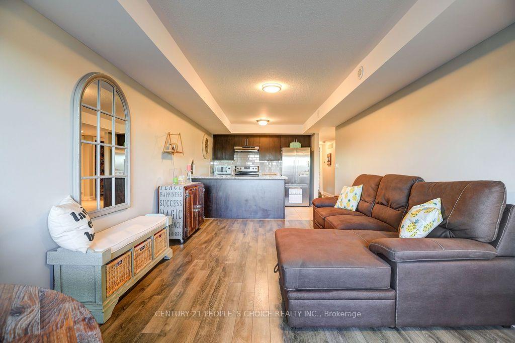 Photo 4 of Unit 38, 100 Dufay Road, Brampton, Northwest Brampton — HOMEH
