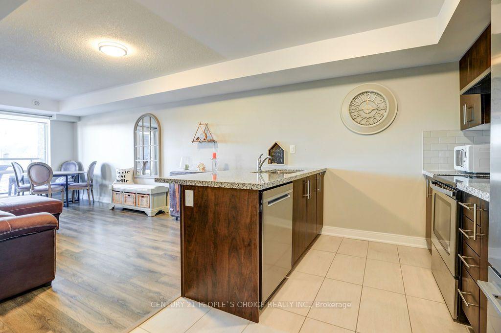 Photo 7 of Unit 38, 100 Dufay Road, Brampton, Northwest Brampton — HOMEH