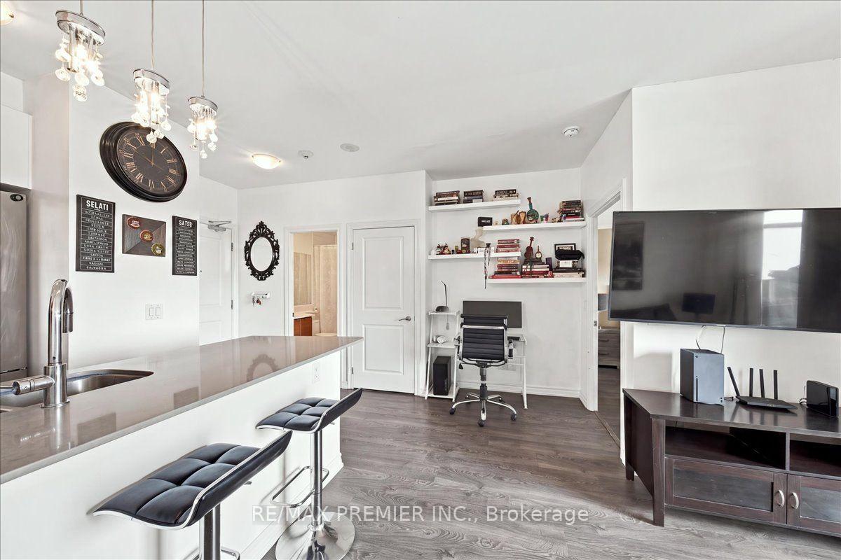 Photo 7 of Unit 708, 7730 Kipling Avenue, Vaughan, Vaughan Grove — HOMEH