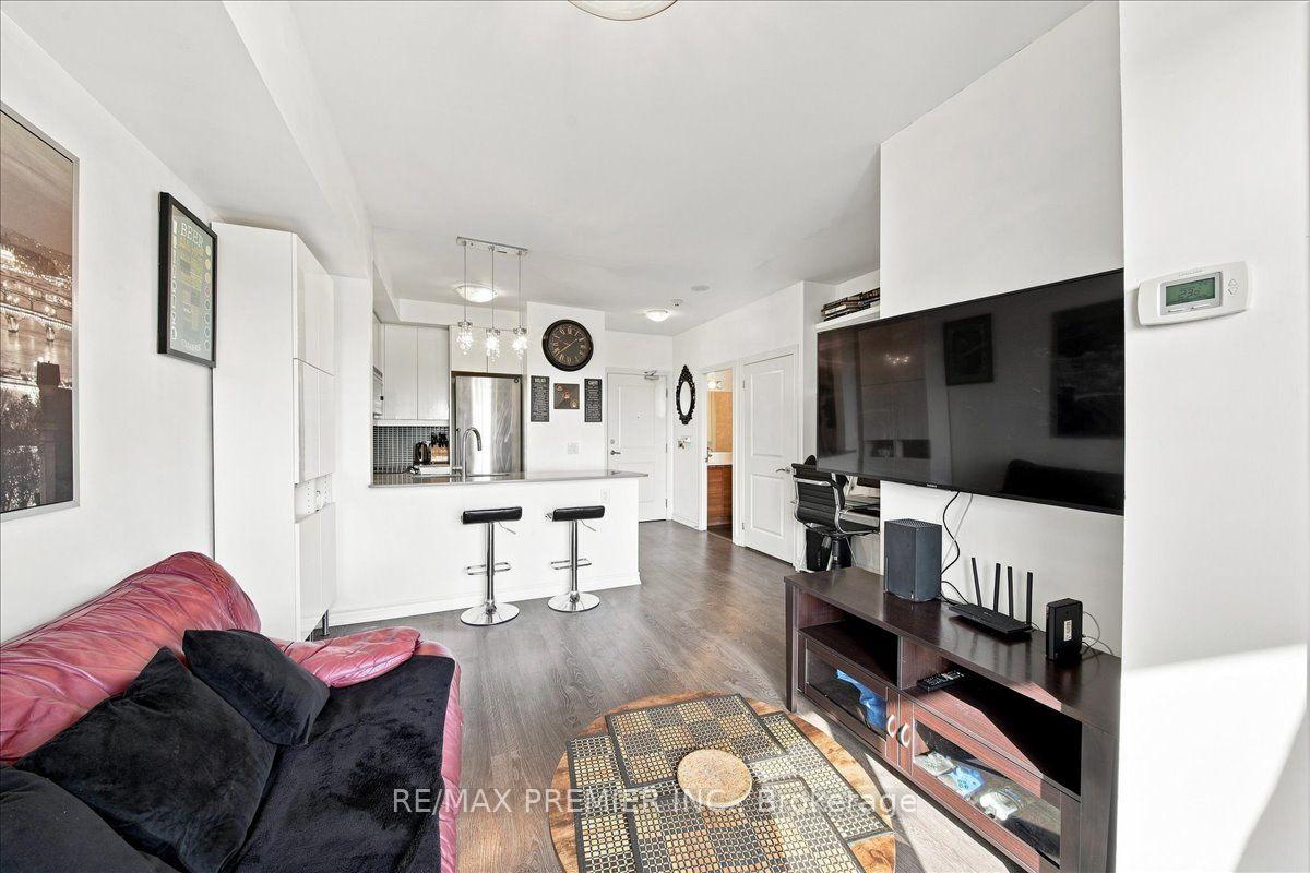 Photo 10 of Unit 708, 7730 Kipling Avenue, Vaughan, Vaughan Grove — HOMEH