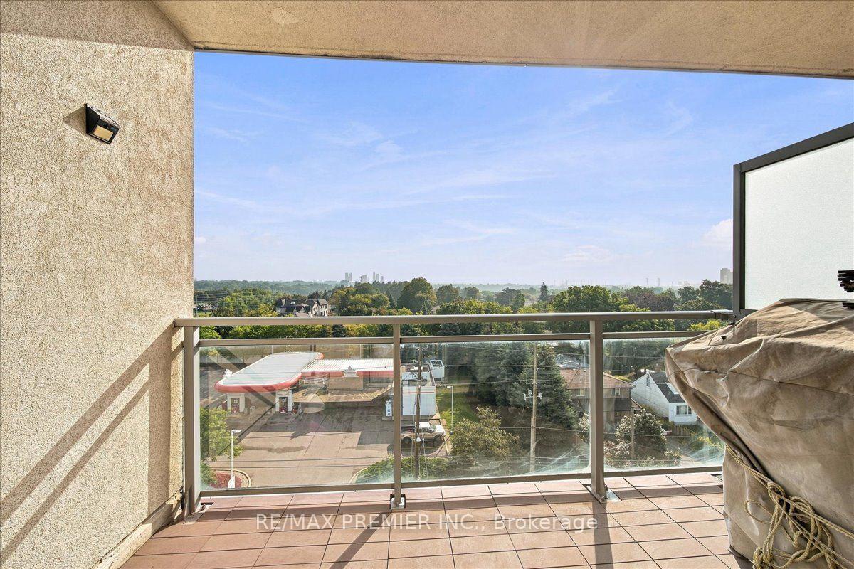 Photo 11 of Unit 708, 7730 Kipling Avenue, Vaughan, Vaughan Grove — HOMEH