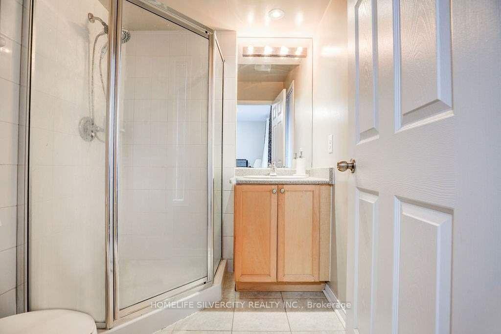 Photo 10 of Unit 64, 60 Fairwood Circle, Brampton, Sandringham-Wellington — HOMEH
