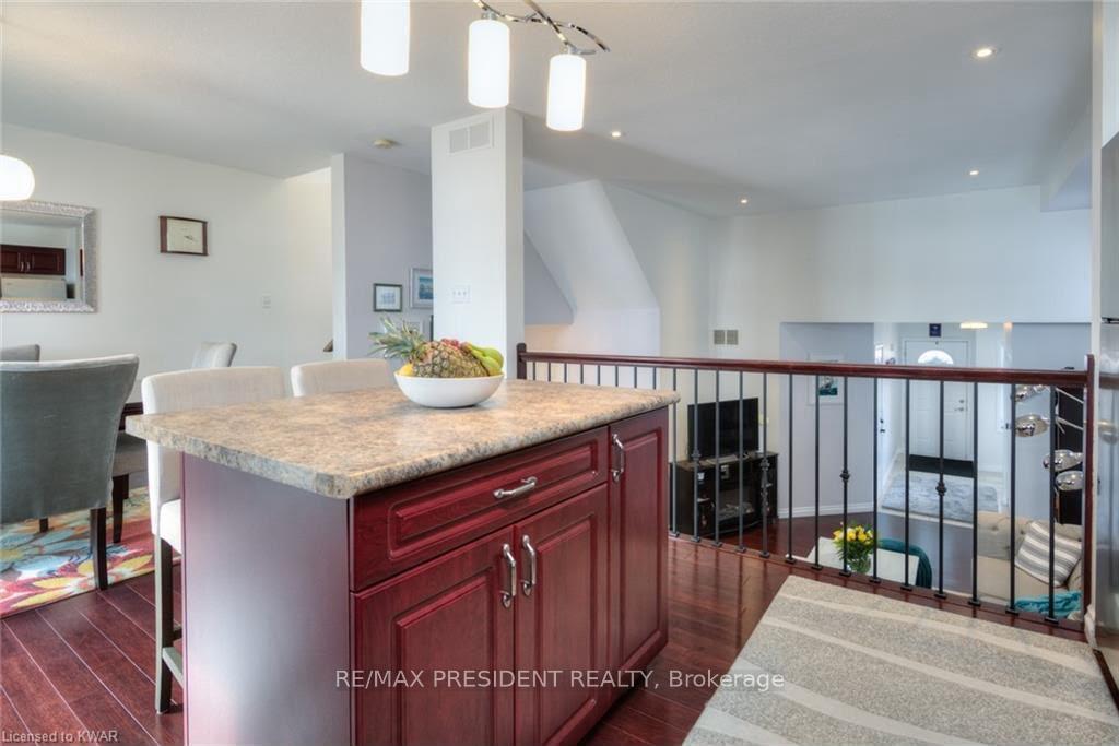 Photo 3 of Unit UPPER, 54 Periwinkle Street, Kitchener, Larentian West — HOMEH
