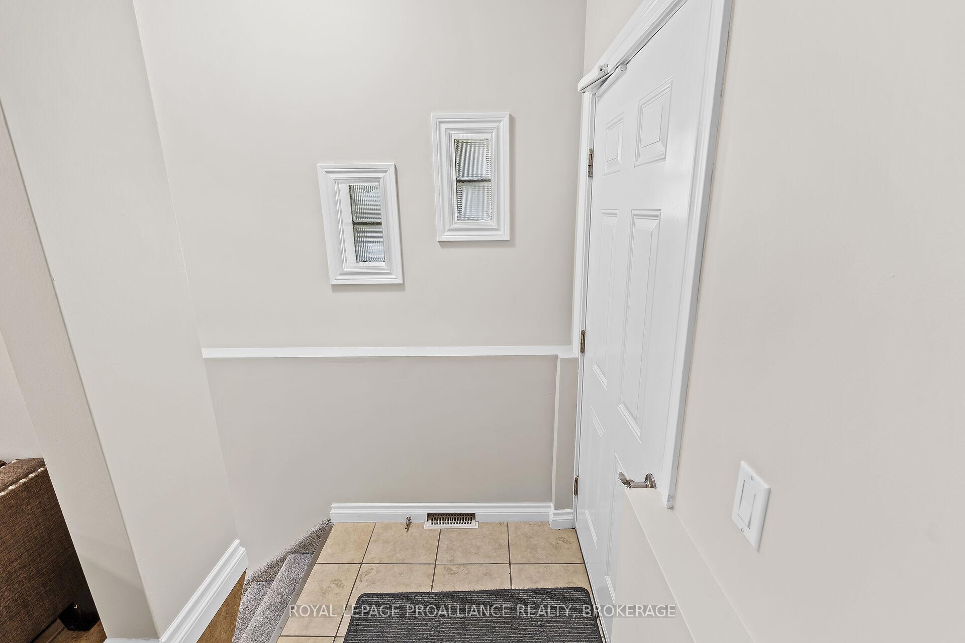 Photo 29 of 2112 Burbrook Road, Kingston, City North of 401 — HOMEH