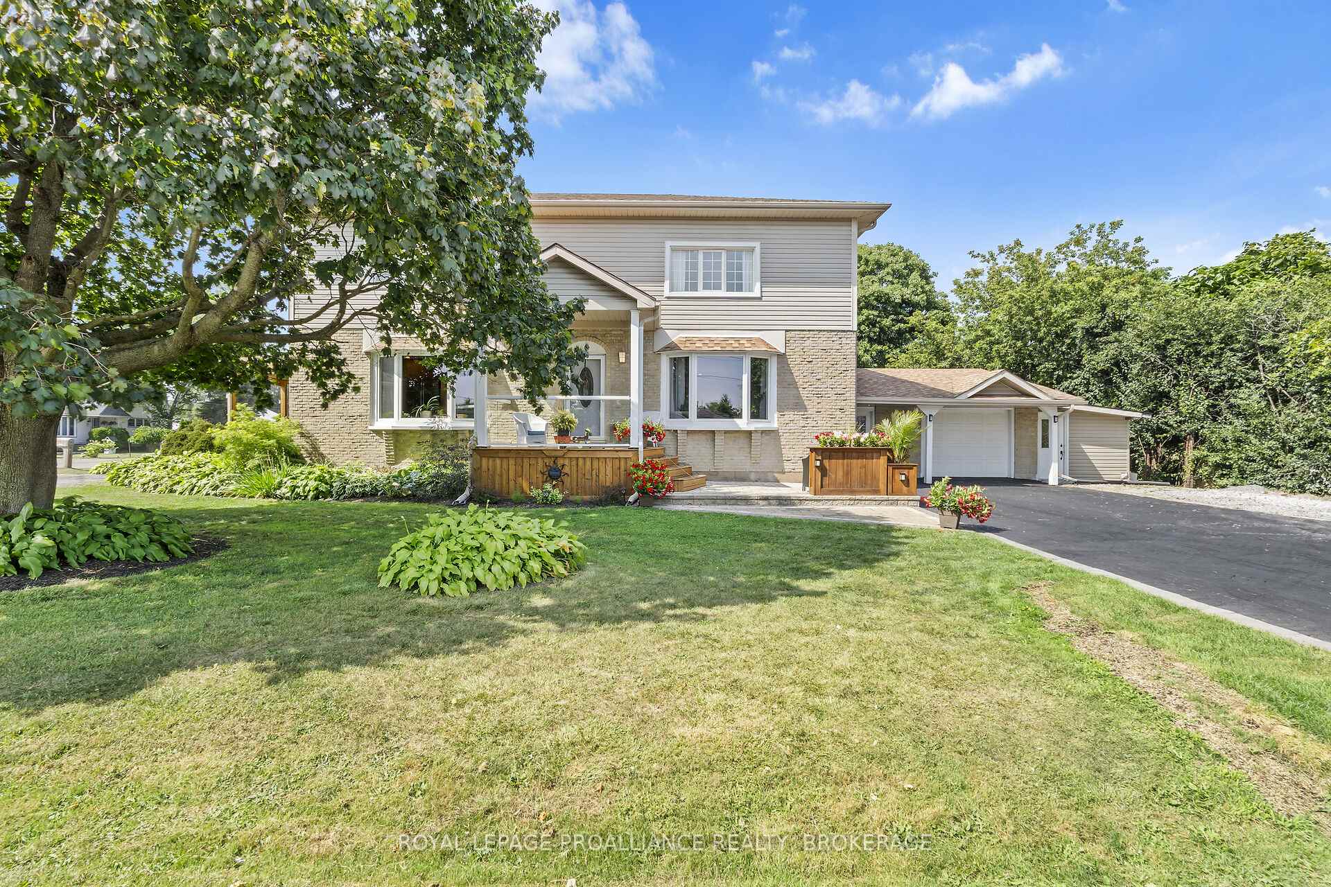 Photo 36 of 2112 Burbrook Road, Kingston, City North of 401 — HOMEH