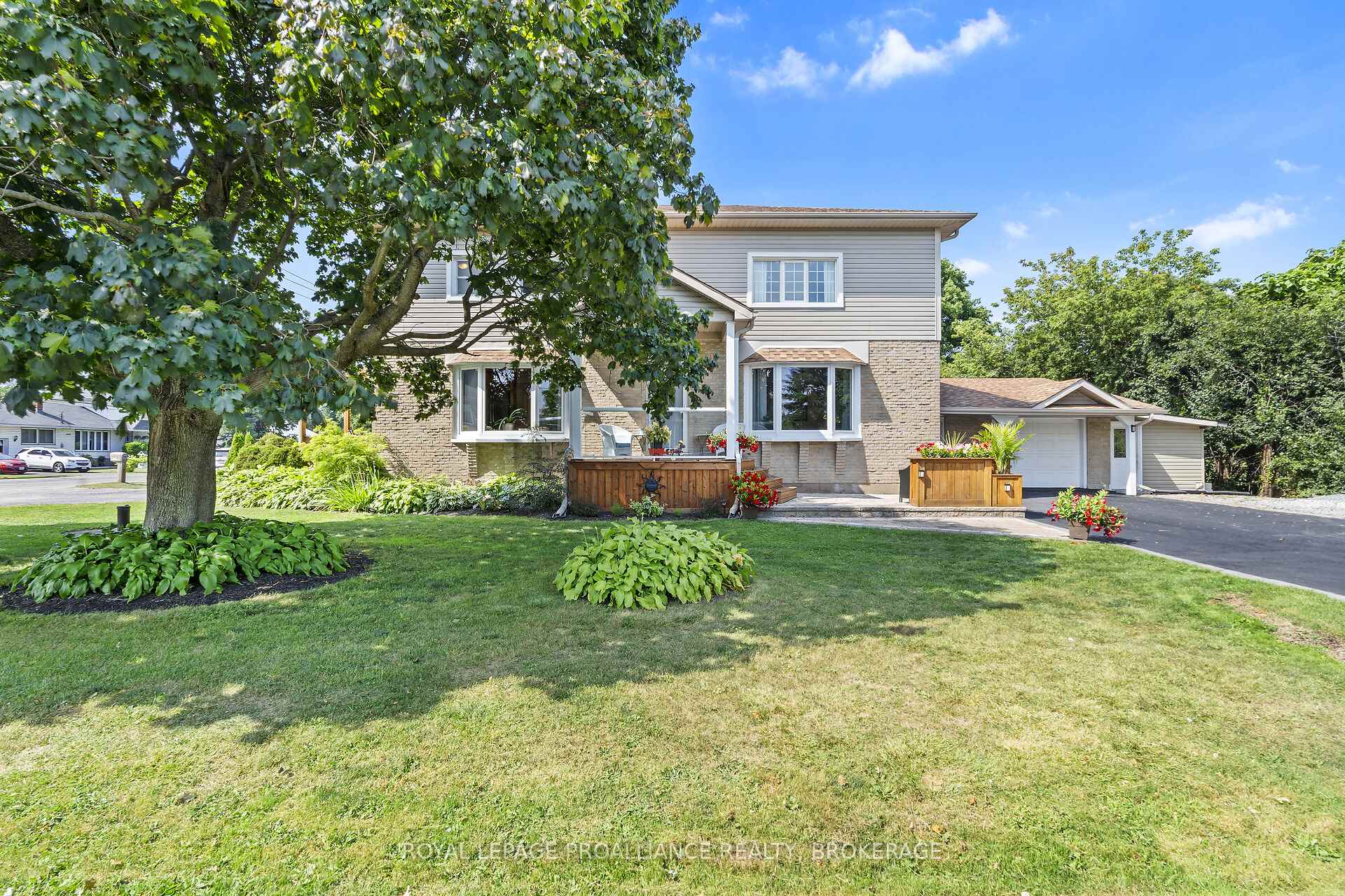 Photo 37 of 2112 Burbrook Road, Kingston, City North of 401 — HOMEH