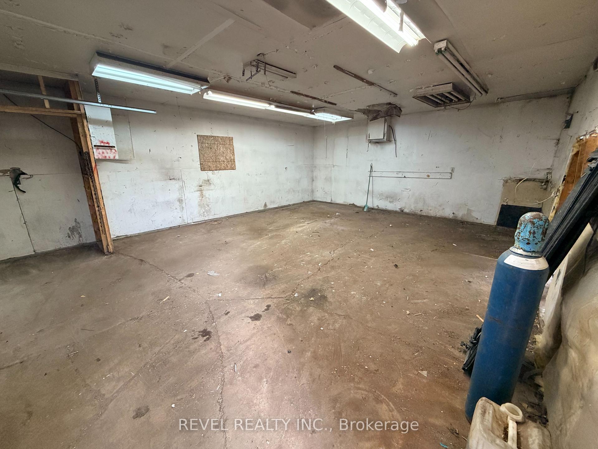 Photo 15 of 387 Randall Drive, Timmins, TNW - Riverpark — HOMEH