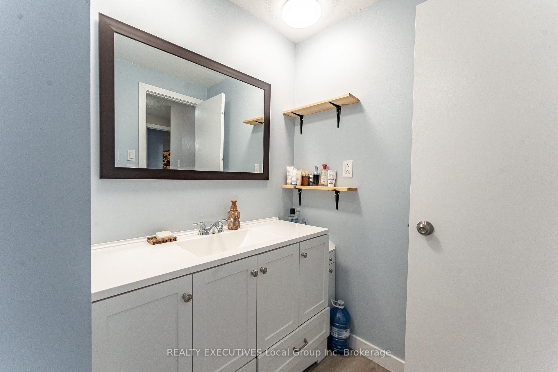 Photo 17 of 25 Sovereign Drive, North Bay, Birchaven — HOMEH