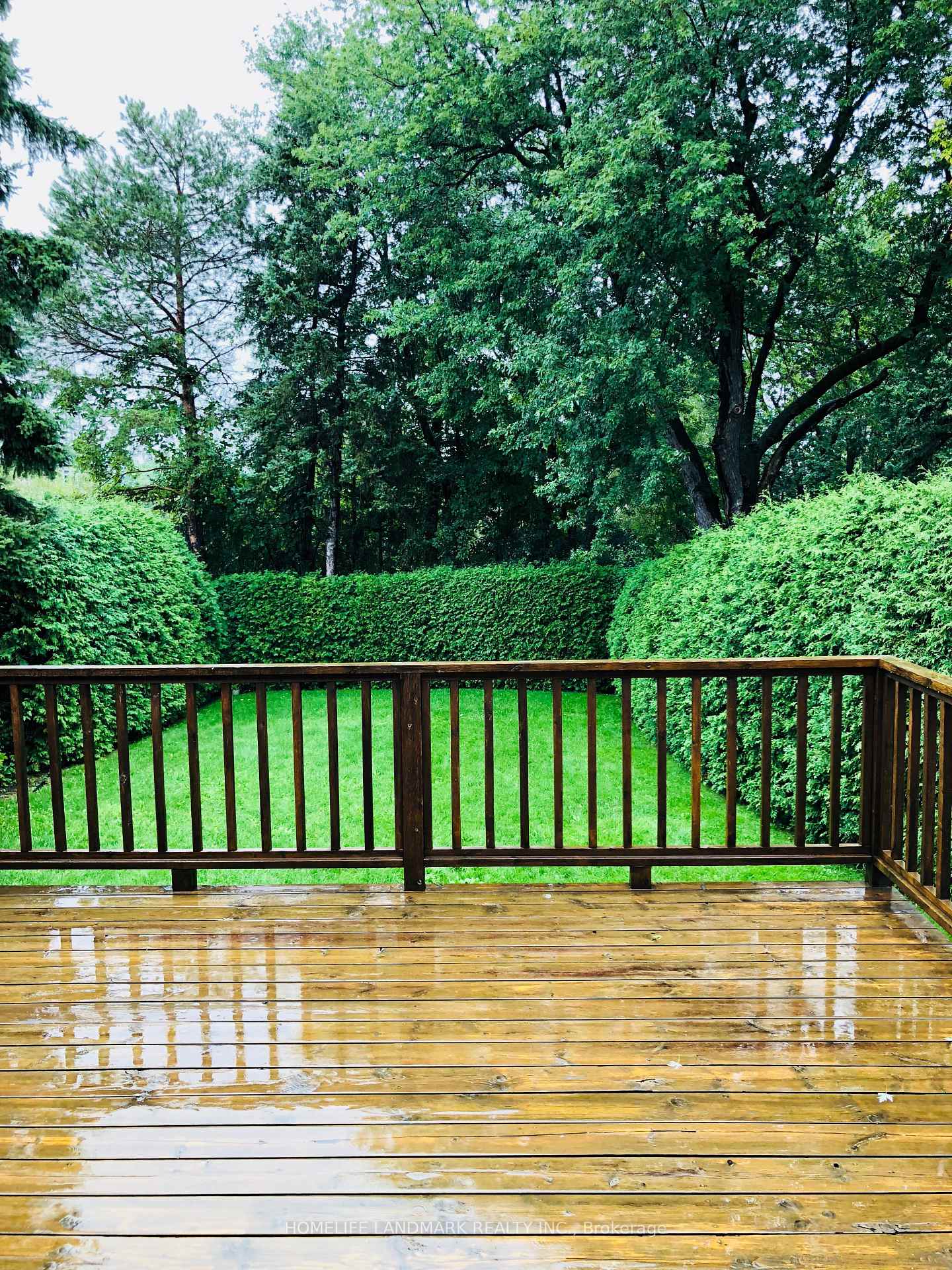 Photo 4 of 186 Huntington Park Drive, Markham, Thornlea — HOMEH