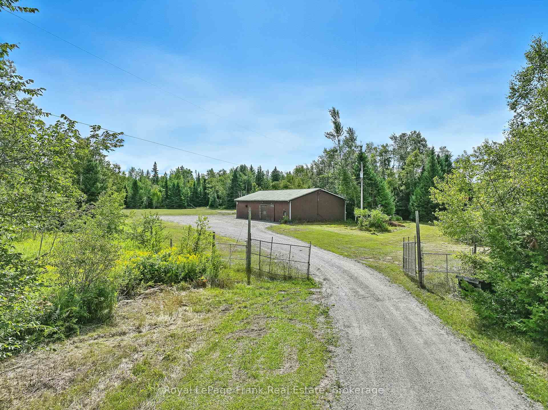Photo 5 of 274 Highway 35, Kawartha Lakes, Manvers — HOMEH