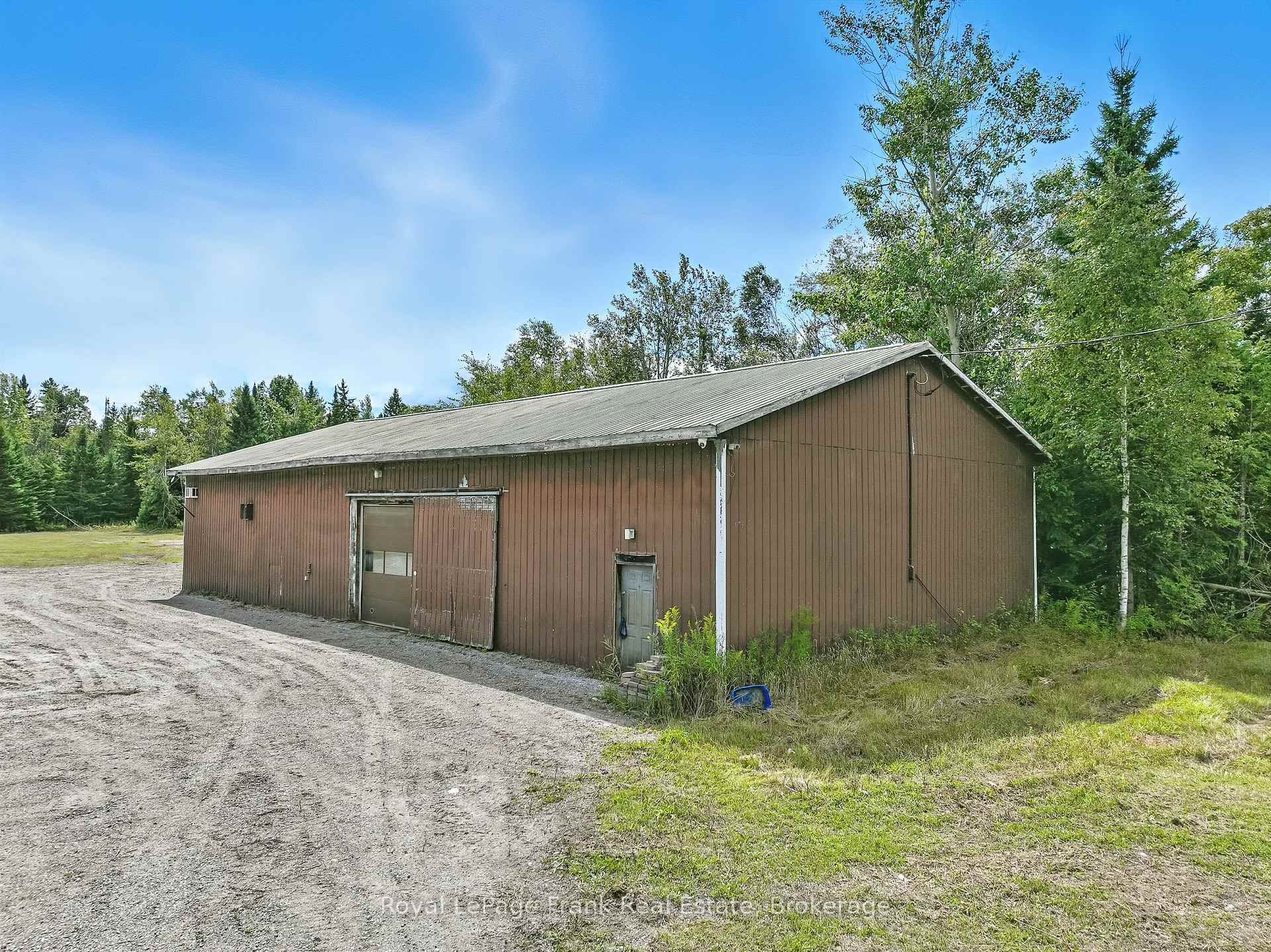 Photo 7 of 274 Highway 35, Kawartha Lakes, Manvers — HOMEH
