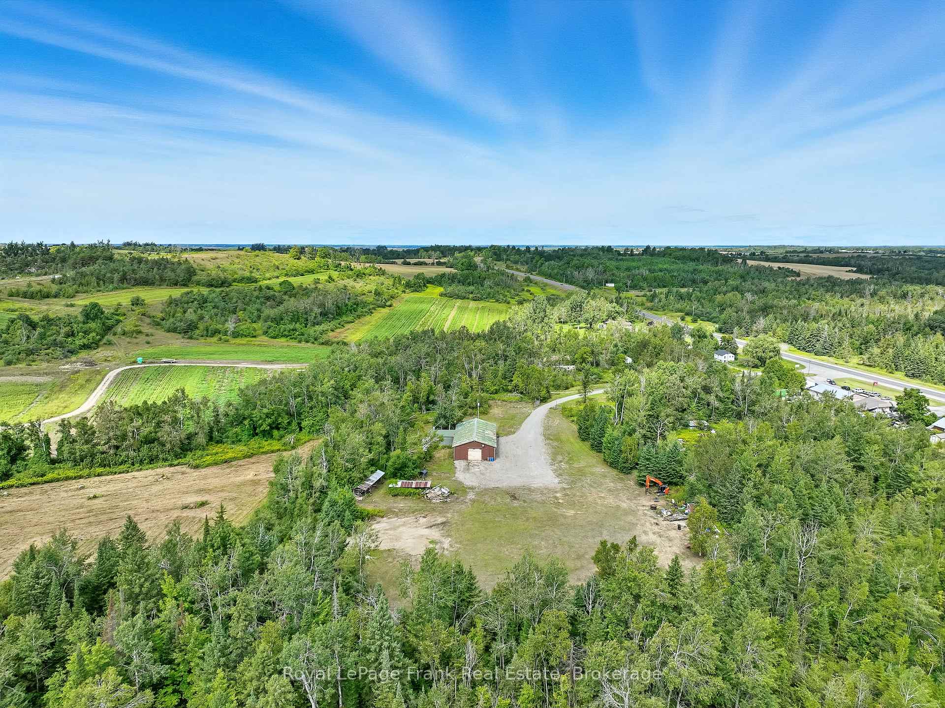 Photo 10 of 274 Highway 35, Kawartha Lakes, Manvers — HOMEH