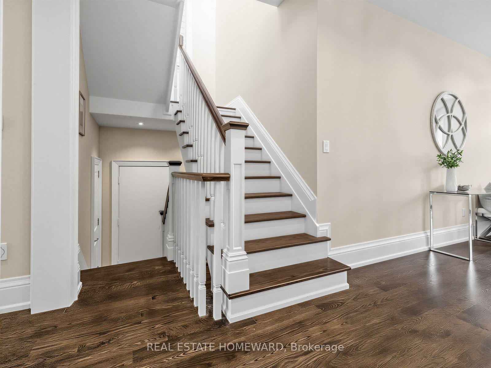 Photo 20 of 553 Broadway Avenue, Toronto, Leaside — HOMEH