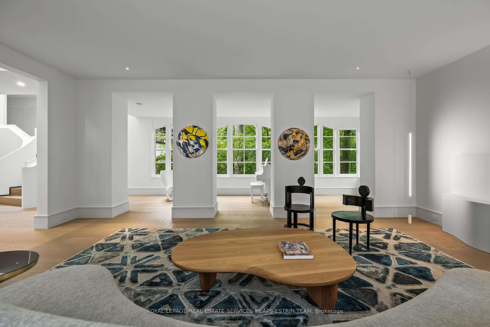 Photo 14 of 25 North Drive, Etobicoke, Edenbridge-Humber Valley — HOMEH