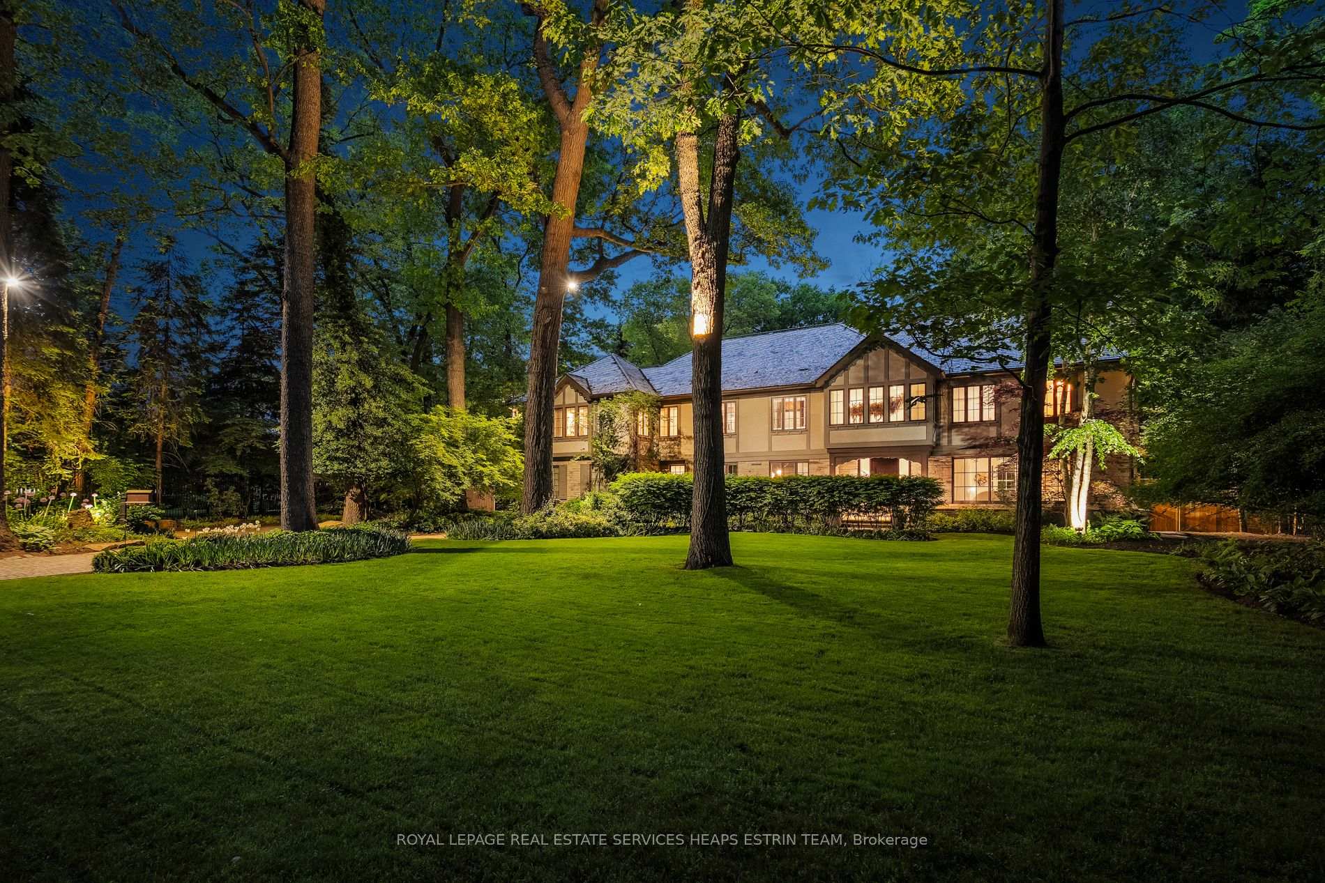Photo 50 of 25 North Drive, Etobicoke, Edenbridge-Humber Valley — HOMEH