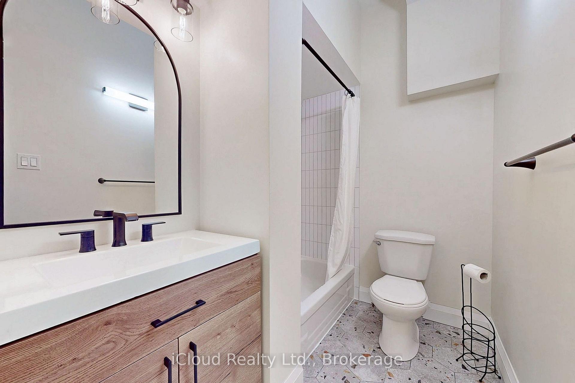 Photo 9 of 75 Ontario Avenue, Hamilton, Stinson — HOMEH