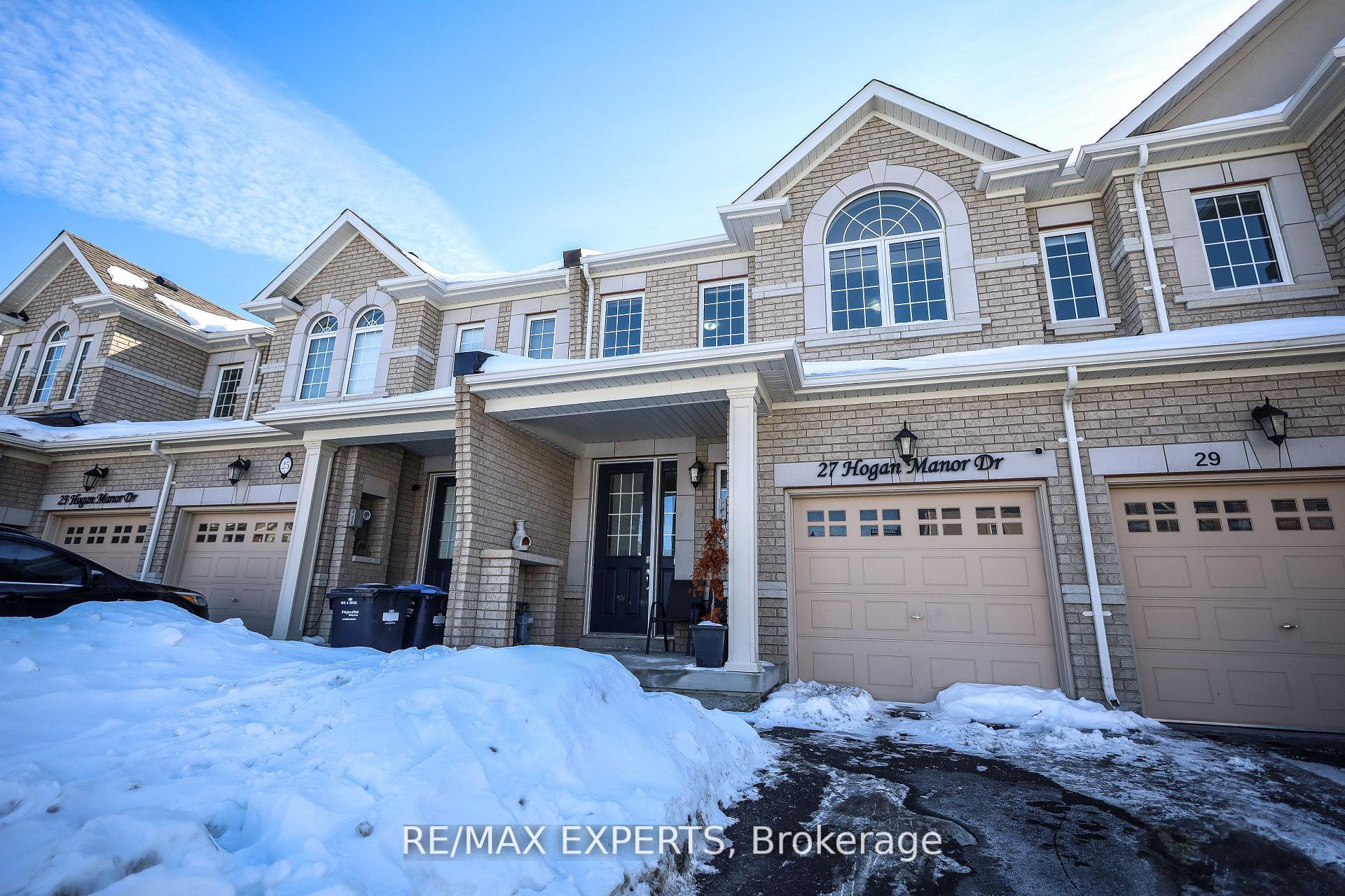 Photo 3 of 27 Hogan Manor Drive, Brampton, Northwest Brampton — HOMEH