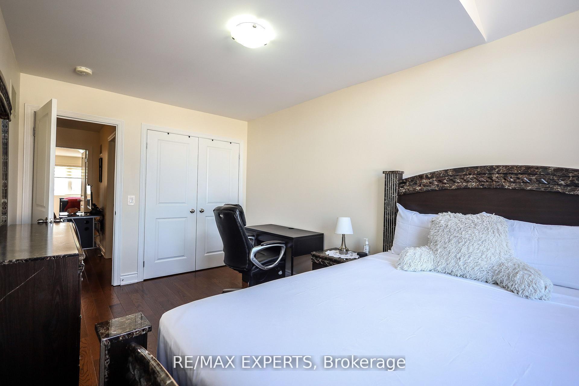 Photo 20 of 27 Hogan Manor Drive, Brampton, Northwest Brampton — HOMEH