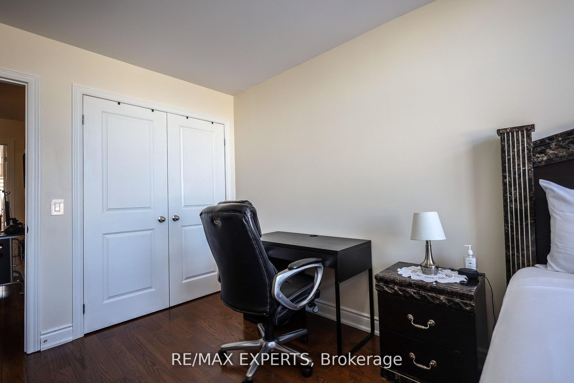 Photo 35 of 27 Hogan Manor Drive, Brampton, Northwest Brampton — HOMEH