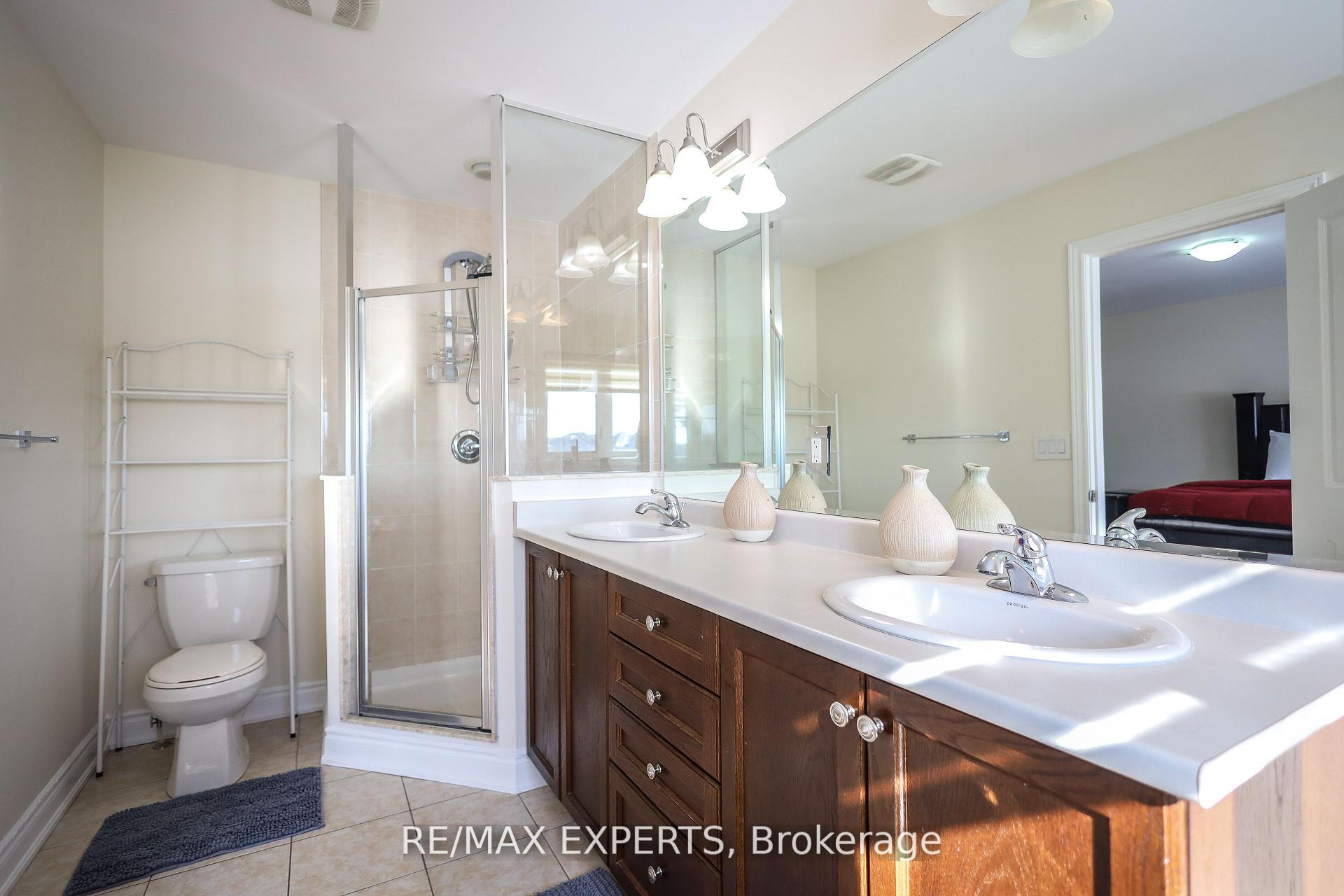 Photo 24 of 27 Hogan Manor Drive, Brampton, Northwest Brampton — HOMEH