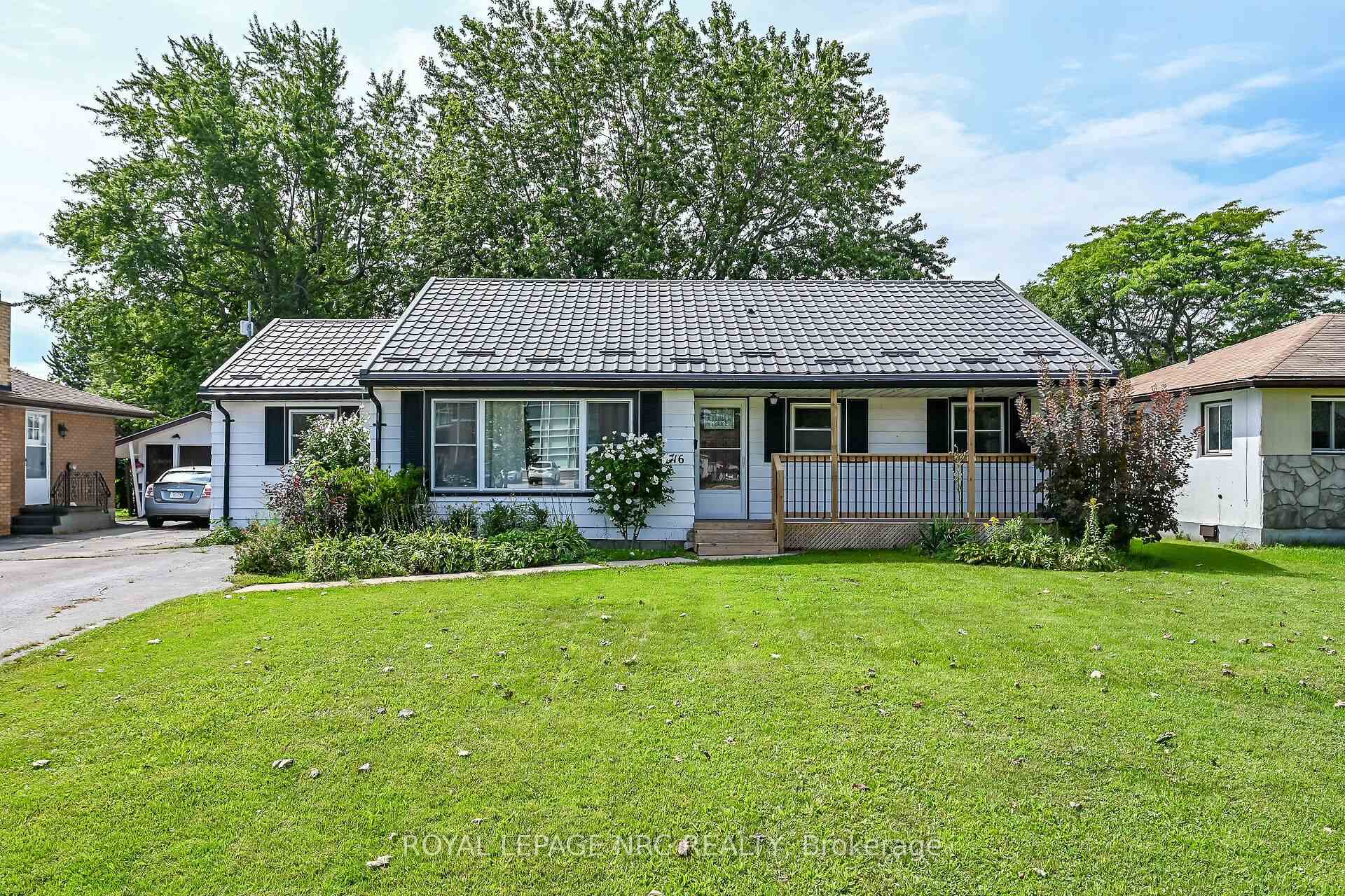 Photo of 316 Fairview Avenue W