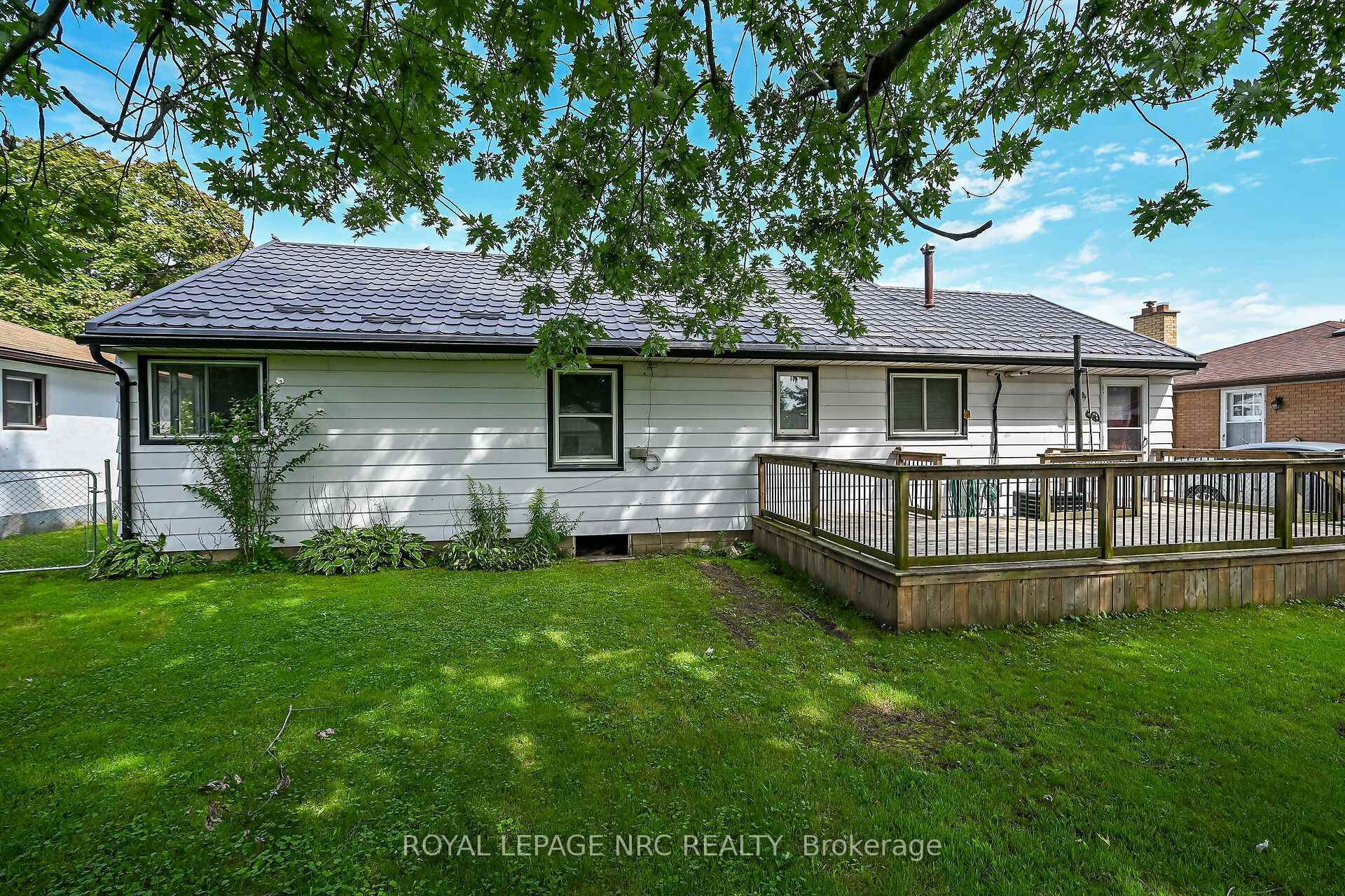 Photo 4 of 316 Fairview Avenue W, Haldimand, Dunnville — HOMEH